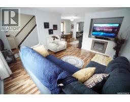 Kitchen - 234 Lillooet Street W, Moose Jaw, SK S6H4Z3 Photo 3