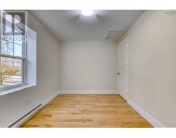 Dining room - 243 Pelham Street, Lunenburg, NS B0J2C0 Photo 3