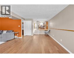 4pc Bathroom - 28 Ridgeway Crescent, Kitchener, ON N2E3M3 Photo 4