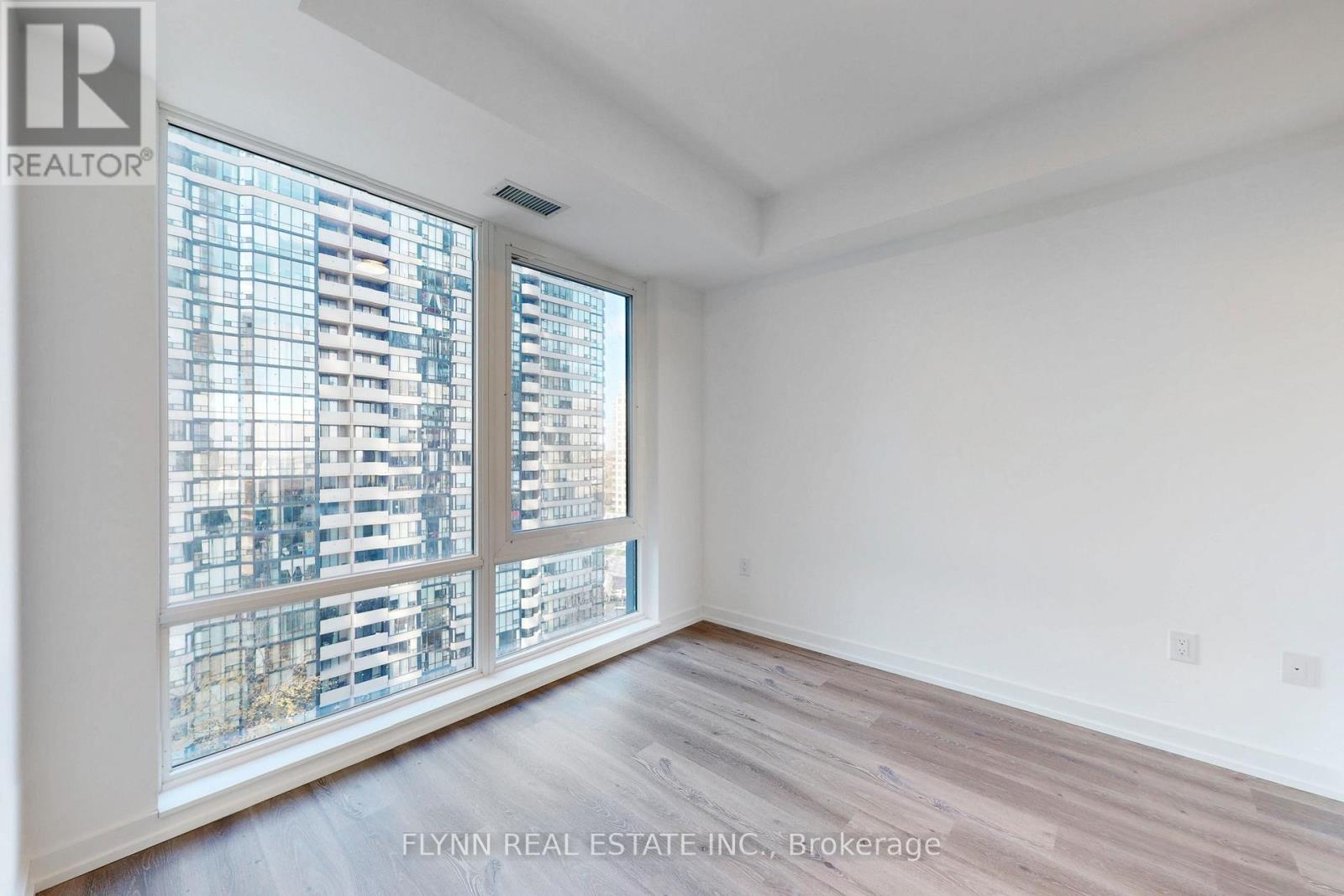 909 395 Square One Drive