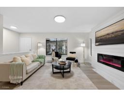 803 10620 150 Street, Surrey, BC V3R7S1 Photo 2