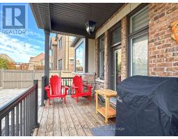 Laundry room - 39 Cairns Gate, King, ON L7B0P5 Photo 2