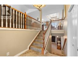 Family room - 151 Maidstone Avenue East, Essex, ON N8M2J7 Photo 5