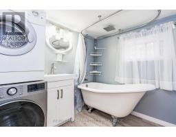 Living room - 53 Playfair Drive, Tay, ON L0K2C0 Photo 2