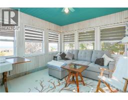 Laundry room - 245 Saint Pierre E Boulevard, Caraquet, NB E1W1B1 Photo 5