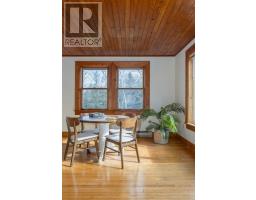 Living room - 567 Indian Point Road, Glen Haven, NS B3Z2T5 Photo 2