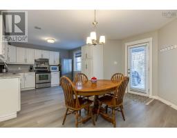 Dining room - 100 Freshwater Trail, Russell Lake, NS B2W0A5 Photo 3