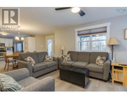 Bath (# pieces 1-6) - 100 Freshwater Trail, Russell Lake, NS B2W0A5 Photo 5