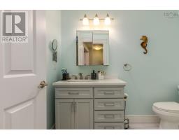 Living room - 100 Freshwater Trail, Russell Lake, NS B2W0A5 Photo 4