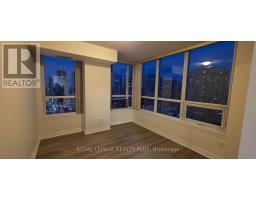 Kitchen - 2311 4080 Living Arts Drive, Mississauga, ON L5B4N3 Photo 3