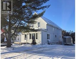 138 Lakeside Ave, Blind River, ON P0R1B0 Photo 4