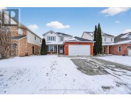 Bathroom - 218 Confederation Avenue, Thorold, ON L2V5A2 Photo 2