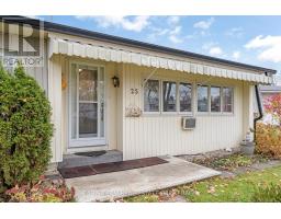 Primary Bedroom - 25 Recreation Drive, Innisfil, ON L9S1N5 Photo 5