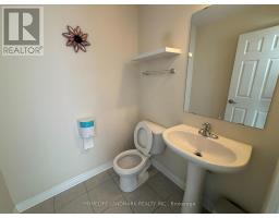 Kitchen - 88 Grand Trunk Avenue, Vaughan, ON L6A0Y4 Photo 5