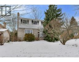 Kitchen - 873 Danbury Road, Kingston, ON K7M6G7 Photo 4