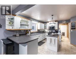 Kitchen - 512 11 Street, Dunmore, AB T1B0K4 Photo 5