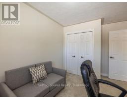 Living room - 240135 Wilcox Side Road, Georgian Bluffs, ON N4K5N7 Photo 3