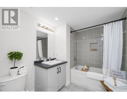 Living room - Unit 17 67 Marret Lane, Clarington, ON L1B1J2 Photo 2