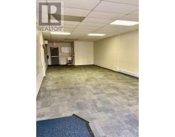 4 348 Lakeshore Road E, Mississauga, ON L5G1H5 Photo 5