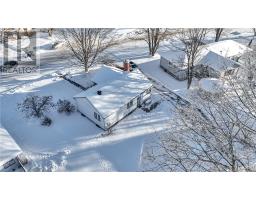 Family room - 224 Spanish River Drive, Espanola, ON P5E1A2 Photo 4
