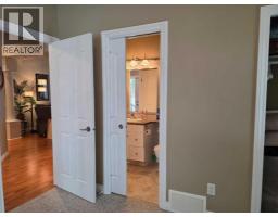 Kitchen - 185 Willow Drive, Breton, AB T0C0P0 Photo 3