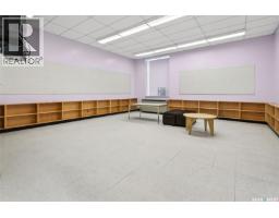 500 Coteau Street W, Image 2