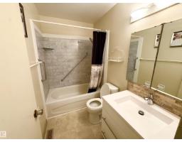 Dining room - 8507 35 Av Nw, Edmonton, AB T6K0C1 Photo 2