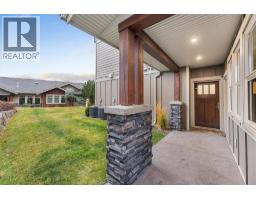 Bedroom - 4000 Redstone Crescent Unit 220, Peachland, BC V0H1X5 Photo 5