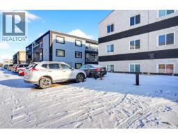Living room - 14 125 Froom Crescent, Regina, SK S4N1S8 Photo 2