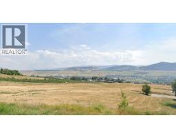 7001 6901 Lakeridge Amber Drive, Vernon, BC V1H1P5 Photo 2