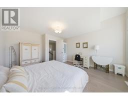 Bedroom 2 - 49 Monarch Street, Welland, ON L3C0E6 Photo 4