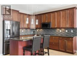 Bedroom - 23 Mathews Court, Brantford, ON N3T0A9 Photo 2