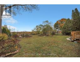 Living room - 72 Banfield Street S, Brant, ON N3L2Z1 Photo 4