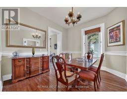Sitting room - 72 Banfield Street S, Brant, ON N3L2Z1 Photo 2