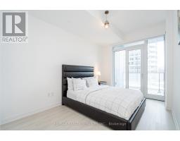 Bedroom 2 - 415 Webb Drive, Mississauga, ON L5B0M4 Photo 5