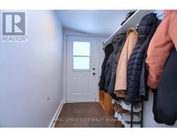 Kitchen - 3222 Peach Avenue, Fort Erie, ON L0S1N0 Photo 2