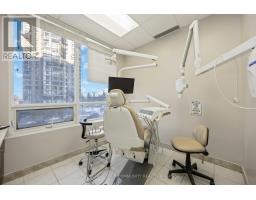 219 5409 Yonge Street, Toronto, ON M2N5R6 Photo 5