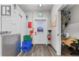 31376 Western Road, Image 3