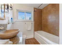 Bedroom 4 - 2250 Kenbarb Road, Mississauga, ON L5B2E8 Photo 2