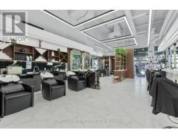 270 11 Disera Drive, Vaughan, ON L4J0A7 Photo 5