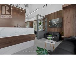 270 11 Disera Drive, Vaughan, ON L4J0A7 Photo 3