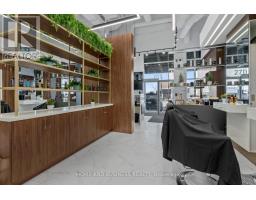 270 11 Disera Drive, Vaughan, ON L4J0A7 Photo 4