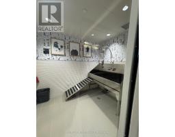 Bedroom 2 - 1906 2495 Eglinton Avenue W, Mississauga, ON L5M2T2 Photo 5