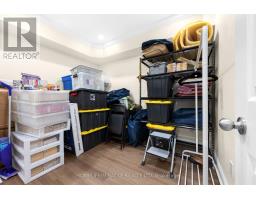 128 Brock Street N, Whitby, ON L1N4H4 Photo 2