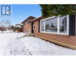 Kitchen - 1 Nelles Avenue, Quinte West, ON K8V3A6 Photo 3