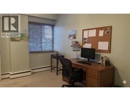 Bedroom - 45 Westmount Road N Unit 603, Waterloo, ON N2L2R3 Photo 3