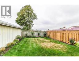Primary Bedroom - 102 Munch Avenue, Cambridge, ON N1R6H8 Photo 4