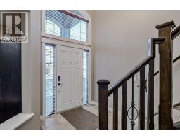 Living room - 60 Sheep River Heights, Okotoks, AB T1S2A1 Photo 3