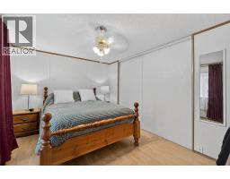 Den - 2036 Solsqua Sicamous Road Unit 17, Sicamous, BC V0E2V4 Photo 5