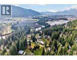 Dining room - 2036 Solsqua Sicamous Road Unit 17, Sicamous, BC V0E2V4 Photo 3